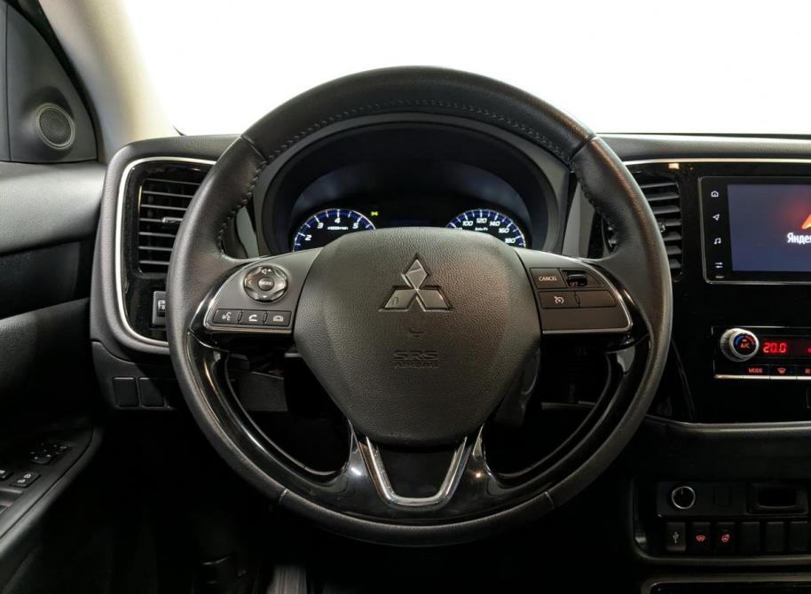 Mitsubishi Outlander III Рестайлинг 3 Санкт-Петербург  - изображение 21