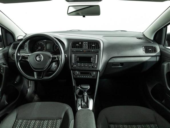 Volkswagen Polo V Рестайлинг с пробегом 2017 года, цена 1 049 700 рублей, 94985 км, седан, Автокод Объявления