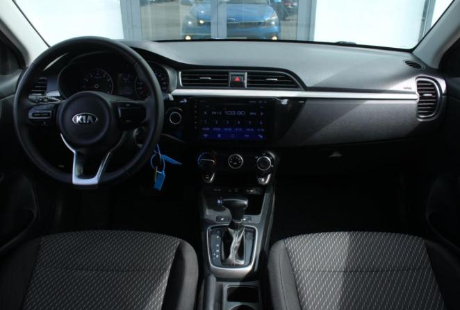 Kia Rio IV с пробегом 2018 года, цена 1 355 000 рублей, 146581 км, седан, Автокод Объявления