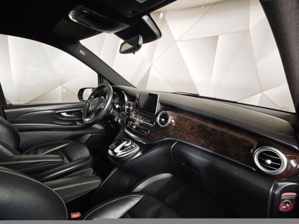 Mercedes-Benz V-Класс III (W447) с пробегом 2018 года, цена 4 135 000 рублей, 143684 км, минивэн, Автокод Объявления