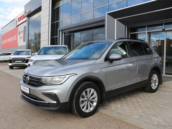 Volkswagen Tiguan II Рестайлинг с пробегом 2021 года, цена 2 660 000 рублей, 82818 км, внедорожник, Автокод Объявления