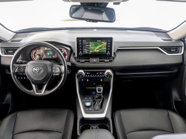 Toyota RAV4 V (XA50) с пробегом 2019 года, цена 3 733 450 рублей, 79163 км, внедорожник, Автокод Объявления