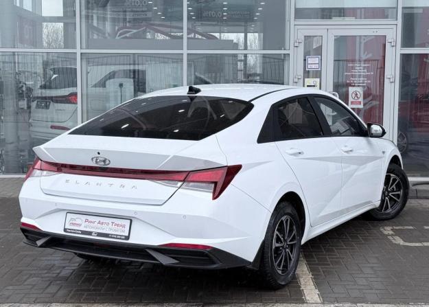 Hyundai Elantra VII (CN7) с пробегом 2021 года, цена 2 099 000 рублей, 38000 км, седан, Автокод Объявления