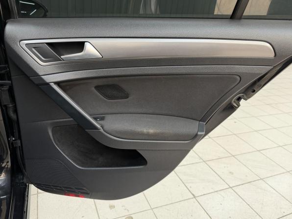 Volkswagen Golf VII с пробегом 2013 года, цена 835 000 рублей, 197837 км, хэтчбек, Автокод Объявления