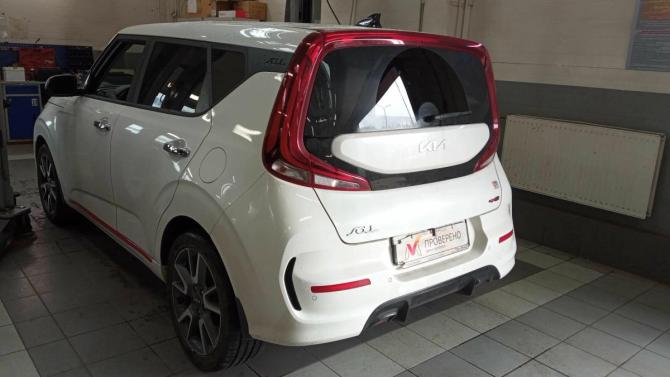 Kia Soul III с пробегом 2022 года, цена 2 300 000 рублей, 15572 км, хэтчбек, Автокод Объявления