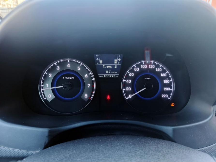 Hyundai Solaris I Брянск  - изображение 13