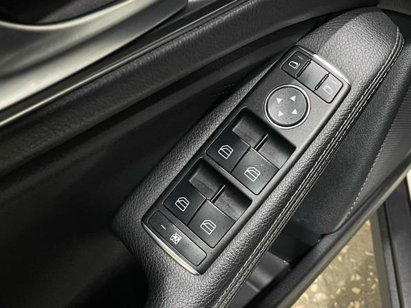 Mercedes-Benz GLA I (X156) с пробегом 2015 года, цена 1 930 000 рублей, 137878 км, внедорожник, Автокод Объявления