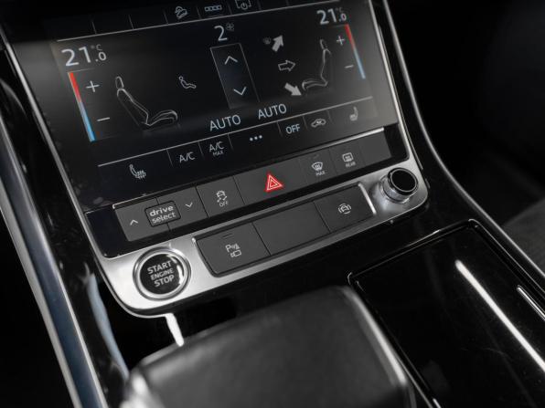 Audi Q7 II (4M) Рестайлинг с пробегом 2022 года, цена 7 400 000 рублей, 110166 км, внедорожник, Автокод Объявления