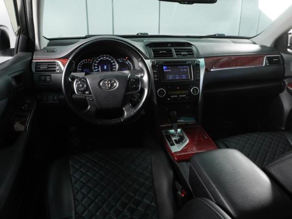 Toyota Camry VII (XV50) с пробегом 2014 года, цена 1 999 000 рублей, 143664 км, седан, Автокод Объявления