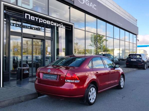 Volkswagen Polo V с пробегом 2014 года, цена 875 000 рублей, 104711 км, седан, Автокод Объявления