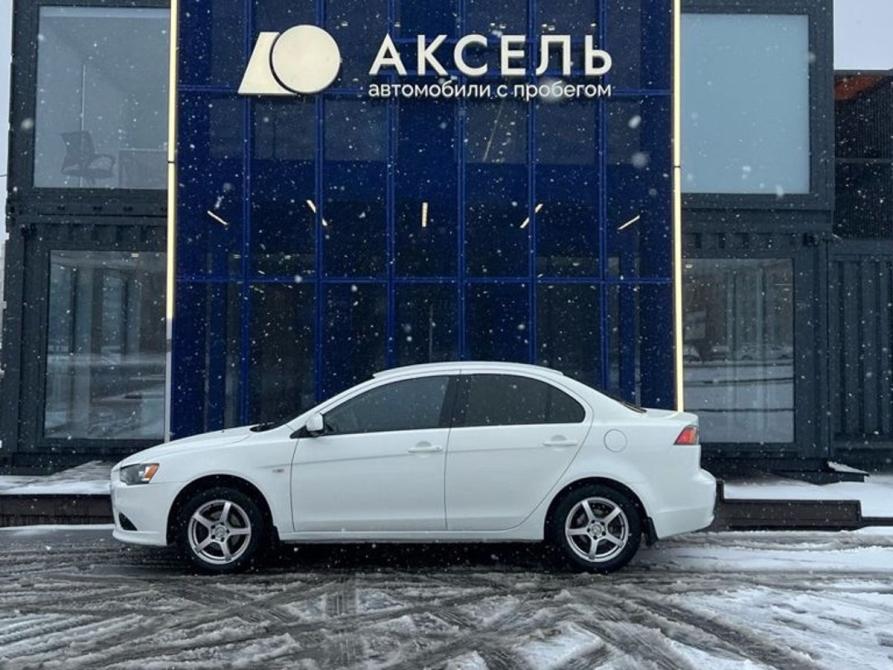 Mitsubishi Lancer X Рестайлинг Архангельск  - изображение 8