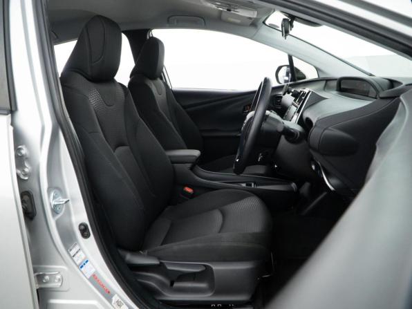 Toyota Prius IV Рестайлинг (XW50) с пробегом 2021 года, цена 1 997 434 рубля, 79581 км, лифтбек, Автокод Объявления