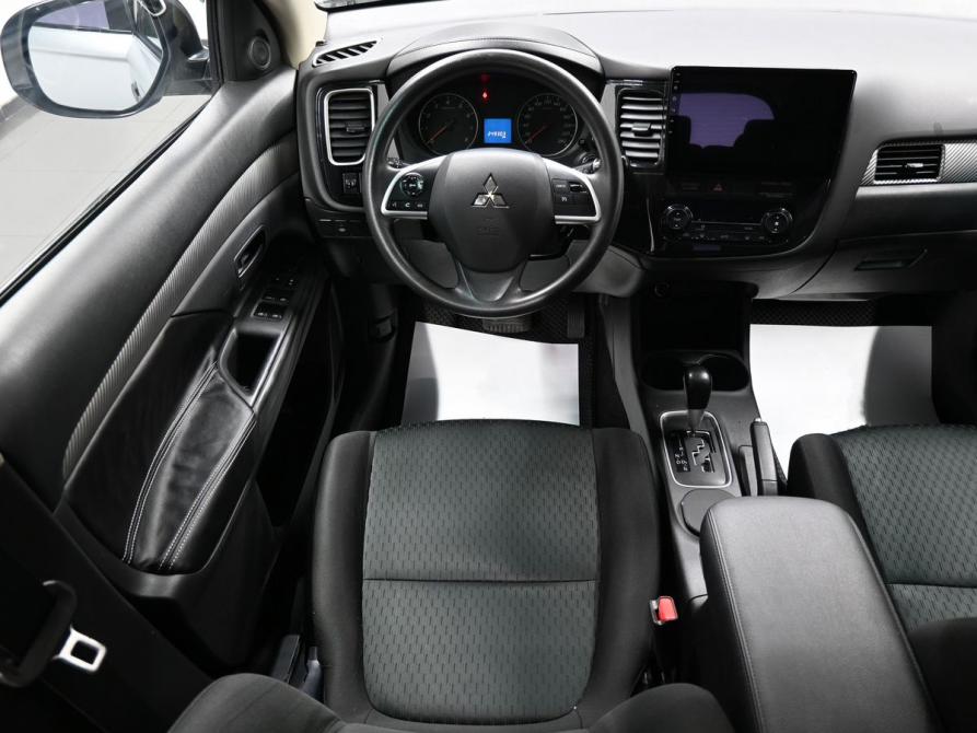 Mitsubishi Outlander III Рестайлинг 2 Тверь  - изображение 11