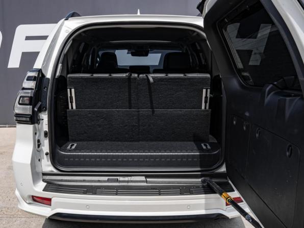 Toyota Land Cruiser Prado 150 Series Рестайлинг 3 с пробегом 2021 года, цена 5 995 000 рублей, 113528 км, внедорожник, Автокод Объявления