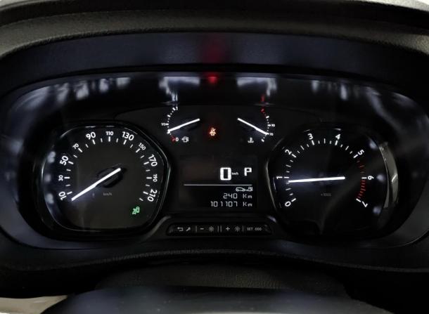 Citroen SpaceTourer I с пробегом 2018 года, цена 2 750 000 рублей, 101105 км, минивэн, Автокод Объявления