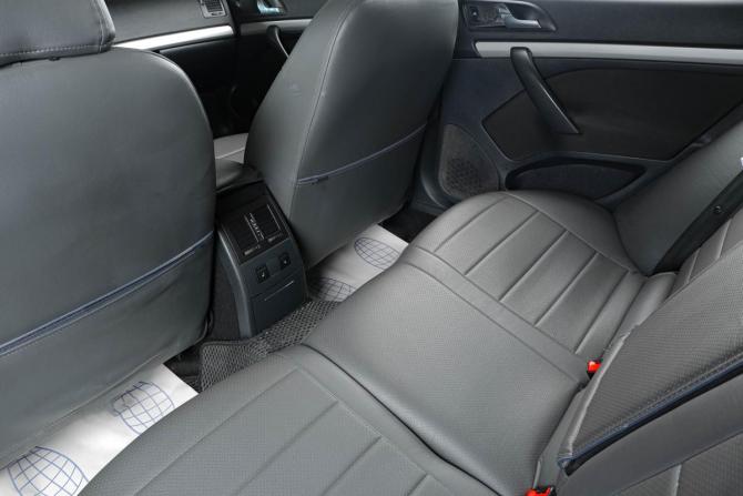 Skoda Octavia II (A5) Рестайлинг с пробегом 2011 года, цена 729 000 рублей, 303000 км, лифтбек, Автокод Объявления