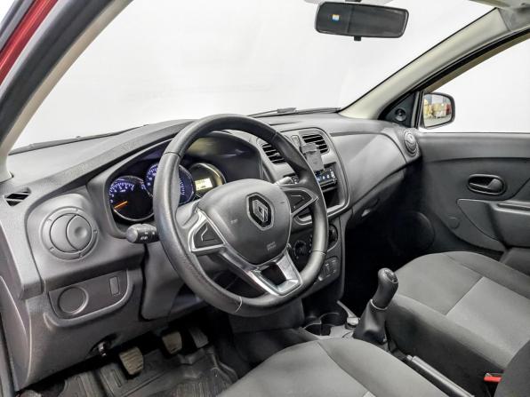 Renault Logan II Рестайлинг с пробегом 2019 года, цена 860 000 рублей, 50892 км, седан, Автокод Объявления