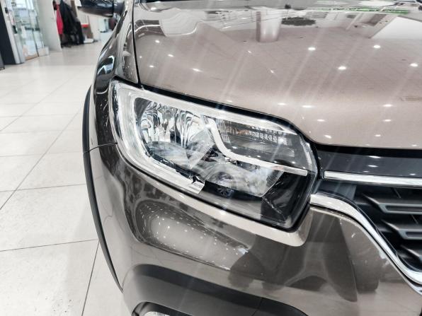 Renault Sandero II Рестайлинг с пробегом 2021 года, цена 1 380 000 рублей, 61191 км, хэтчбек, Автокод Объявления
