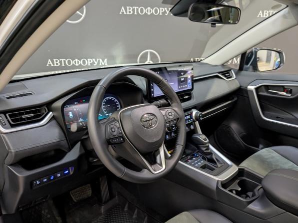 Toyota RAV4 V (XA50) с пробегом 2025 года, цена 4 240 000 рублей, 5170 км, внедорожник, Автокод Объявления