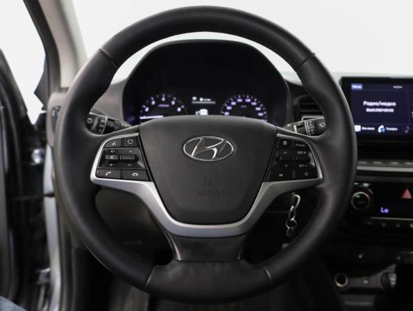 Hyundai Solaris II Рестайлинг с пробегом 2020 года, цена 1 399 000 рублей, 151520 км, седан, Автокод Объявления