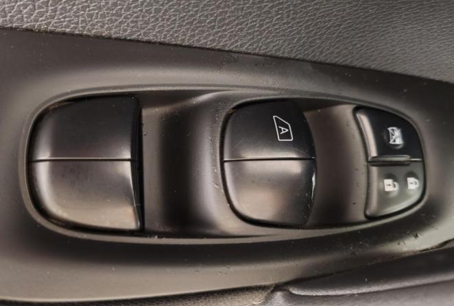 Nissan Qashqai II с пробегом 2017 года, цена 1 850 000 рублей, 82830 км, внедорожник, Автокод Объявления