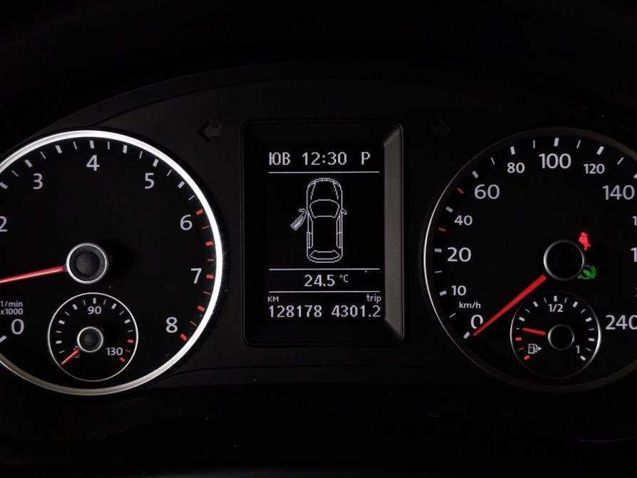 Volkswagen Tiguan I Рестайлинг Москва  - изображение 15