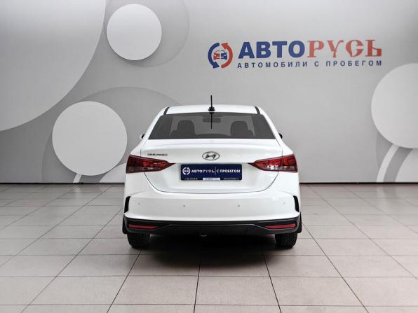 Hyundai Solaris II Рестайлинг с пробегом 2020 года, цена 1 579 000 рублей, 57000 км, седан, Автокод Объявления
