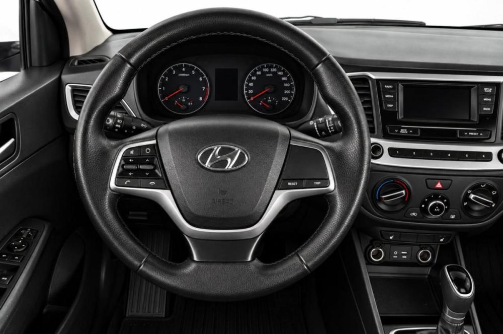 Hyundai Solaris II Челябинск  - изображение 8