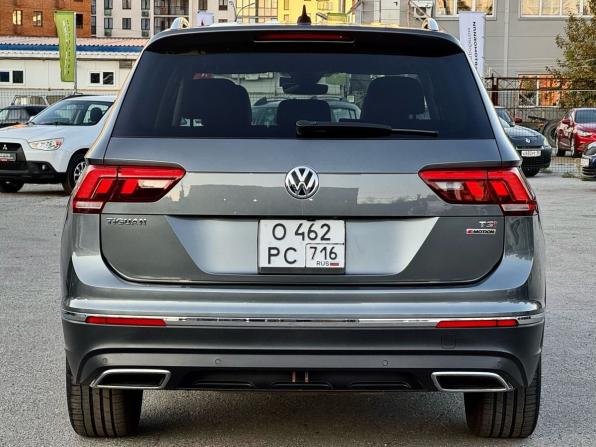 Volkswagen Tiguan II с пробегом 2018 года, цена 2 699 000 рублей, 136821 км, внедорожник, Автокод Объявления