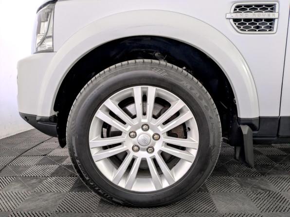 Land Rover Discovery IV Рестайлинг с пробегом 2015 года, цена 2 890 000 рублей, 154787 км, внедорожник, Автокод Объявления