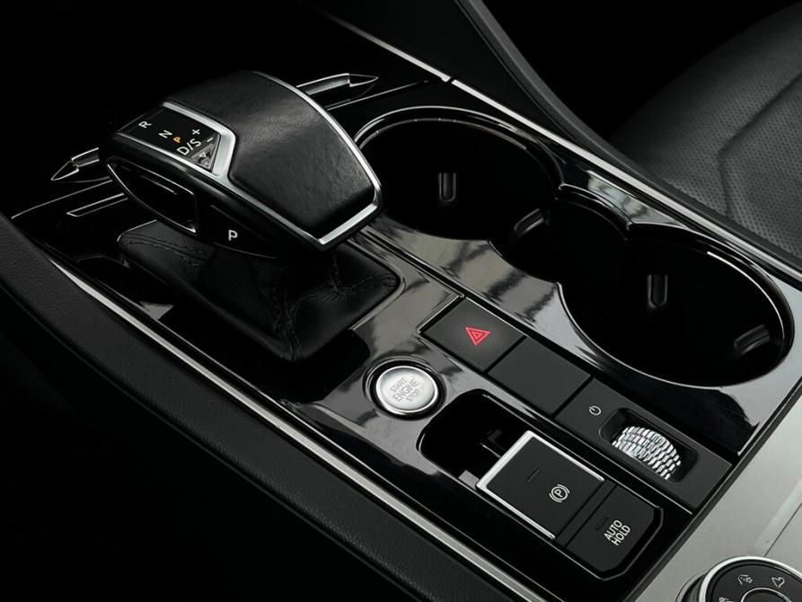 Volkswagen Touareg III Санкт-Петербург  - изображение 24