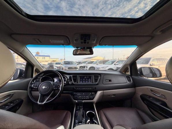 Kia Carnival III с пробегом 2018 года, цена 2 500 000 рублей, 212320 км, минивэн, Автокод Объявления