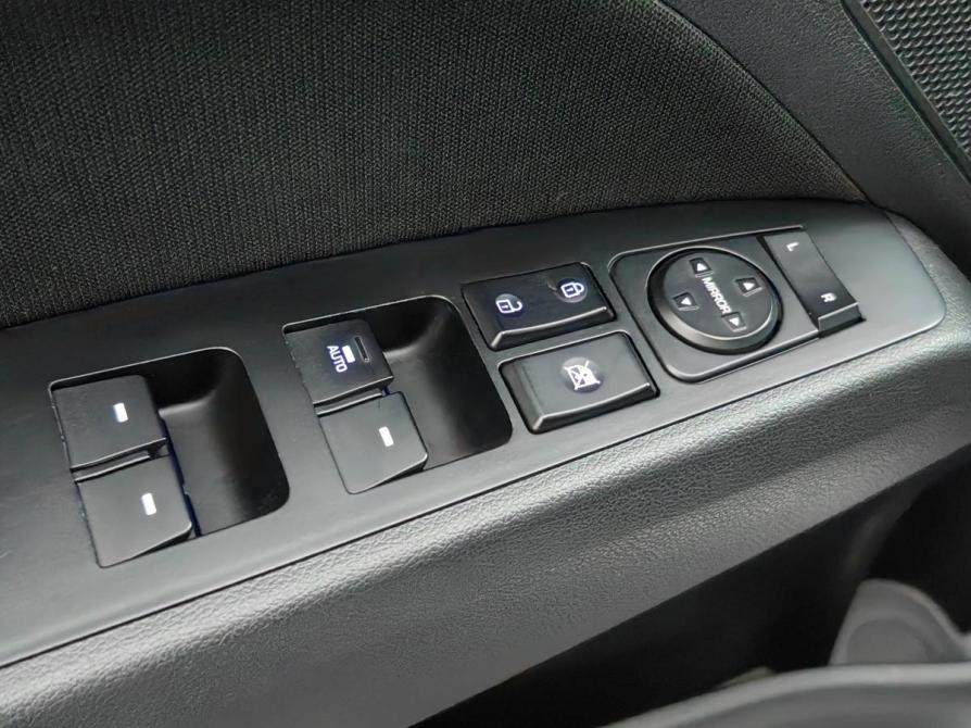 Hyundai Elantra VI (AD) Рестайлинг Москва  - изображение 20