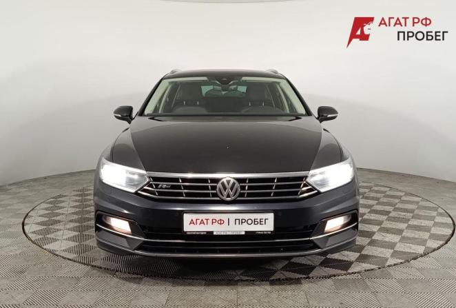 Volkswagen Passat B8 с пробегом 2019 года, цена 1 890 000 рублей, 320050 км, универсал, Автокод Объявления
