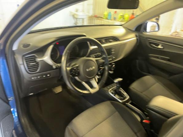 Kia Rio IV Рестайлинг с пробегом 2022 года, цена 1 930 000 рублей, 27134 км, хэтчбек, Автокод Объявления