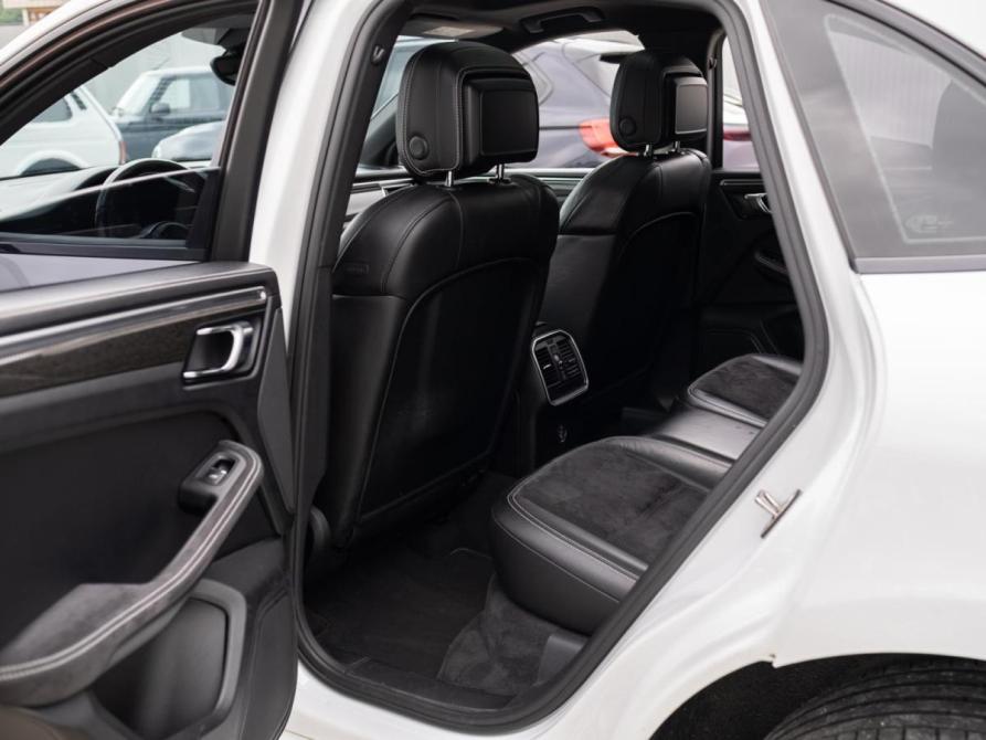 Porsche Macan I Сочи  - изображение 16