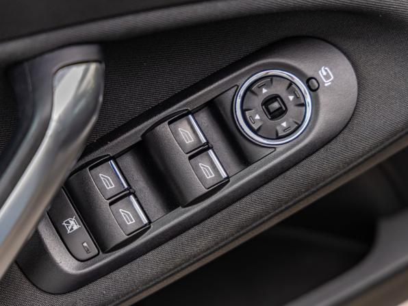Ford Mondeo IV Рестайлинг с пробегом 2011 года, цена 978 000 рублей, 171343 км, седан, Автокод Объявления