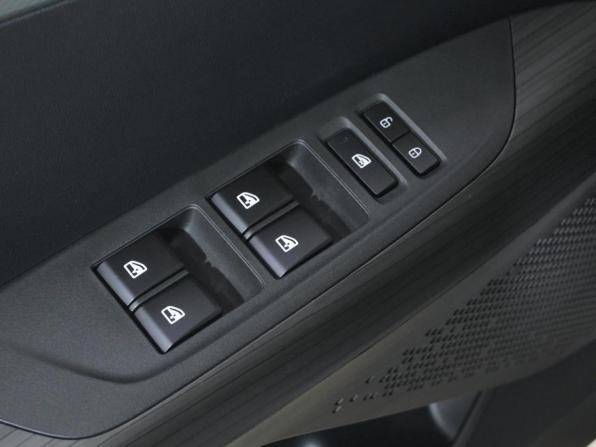 Changan Lamore с пробегом 2023 года, цена 2 020 000 рублей, 14500 км, седан, Автокод Объявления