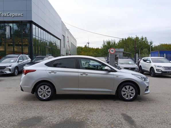 Hyundai Solaris II с пробегом 2017 года, цена 1 130 000 рублей, 123028 км, седан, Автокод Объявления