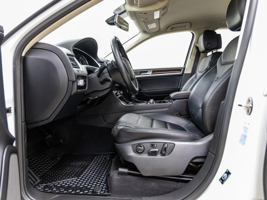 Volkswagen Touareg II Рестайлинг Волгоград  - изображение 26