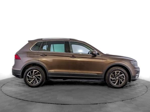 Volkswagen Tiguan II с пробегом 2019 года, цена 3 390 000 рублей, 36915 км, внедорожник, Автокод Объявления