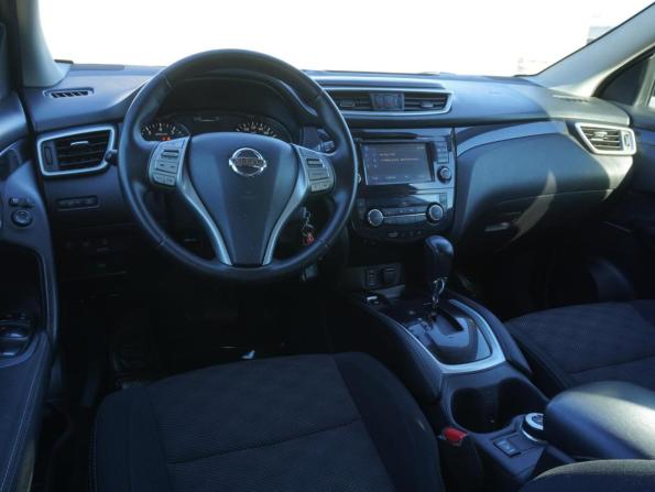 Nissan Qashqai II с пробегом 2014 года, цена 1 396 000 рублей, 208079 км, внедорожник, Автокод Объявления