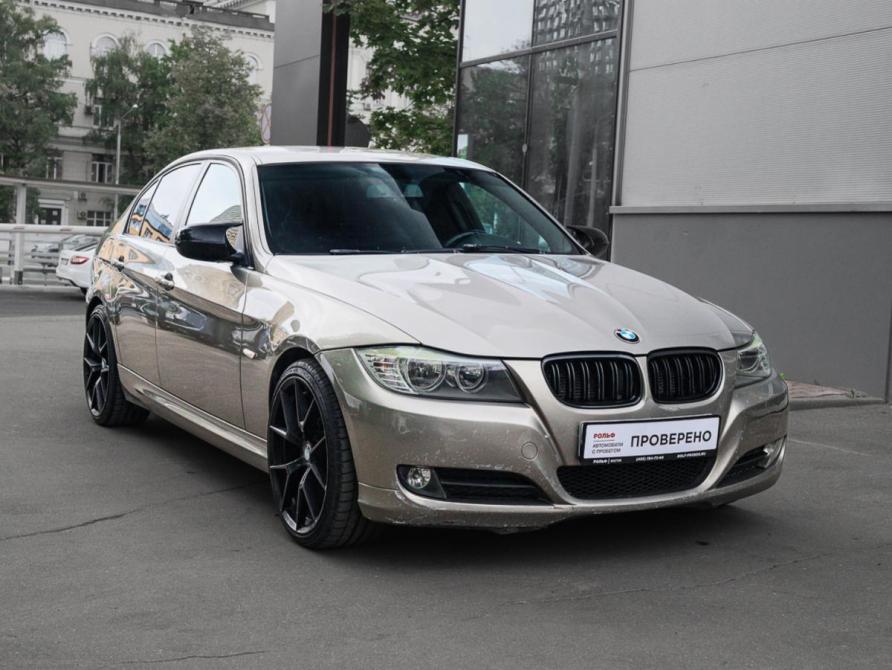 BMW 3 серии V (E90/E91/E92/E93) Рестайлинг Москва  - изображение 3