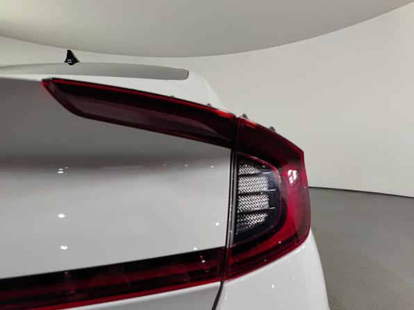 Hyundai Sonata VIII (DN8) с пробегом 2021 года, цена 2 350 000 рублей, 71000 км, седан, Автокод Объявления