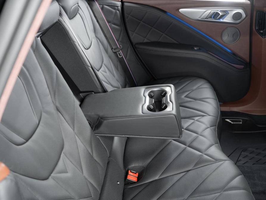 BMW XM Москва  - изображение 27
