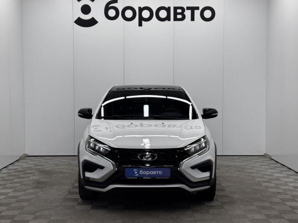 Lada (ВАЗ) Vesta I Рестайлинг (NG) с пробегом 2023 года, цена 1 350 000 рублей, 43217 км, седан, Автокод Объявления