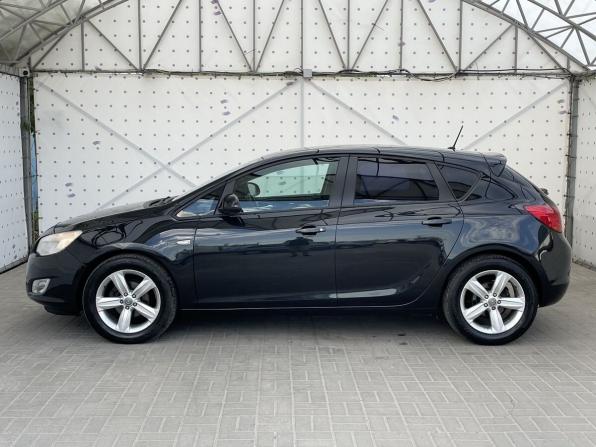 Opel Astra J с пробегом 2012 года, цена 880 000 рублей, 118131 км, хэтчбек, Автокод Объявления
