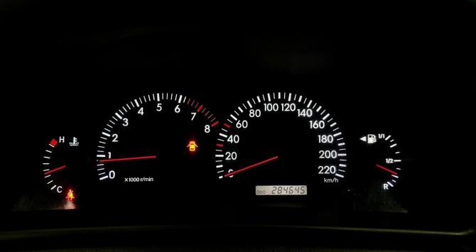 Toyota Corolla IX (E120 E130) Рестайлинг с пробегом 2006 года, цена 599 000 рублей, 284643 км, хэтчбек, Автокод Объявления