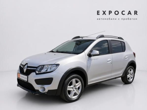 Renault Sandero II с пробегом 2017 года, цена 896 000 рублей, 163259 км, хэтчбек, Автокод Объявления