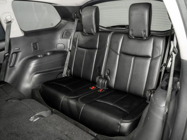 Nissan Pathfinder IV с пробегом 2015 года, цена 1 900 000 рублей, 186437 км, внедорожник, Автокод Объявления